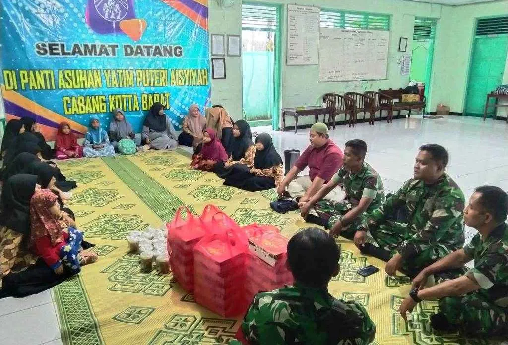 Peduli Yatim, Kodim 0735/Surakarta Bagikan Takjil di Panti Asuhan