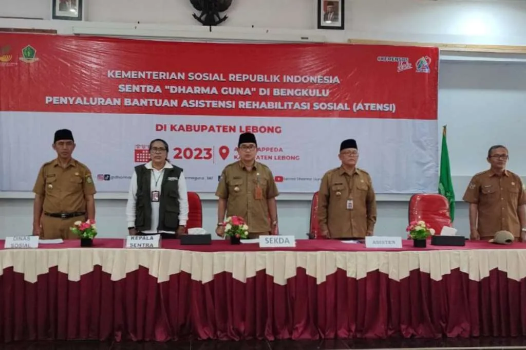 Pemkab Lebong salurkan Bantuan 100 Paket Bantuan Asistensi Rehabilitasi Sosial
