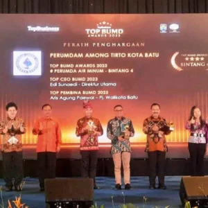 Pemkot Batu Raih Tiga Penghargaan TOP BUMD Awards 2023