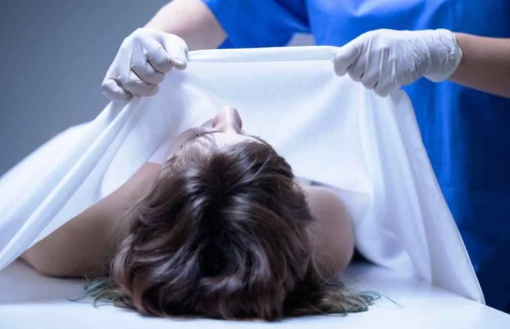 Pria di Malang Bunuh Ibu Kangdungnya, Tusuk Perut dan Dada Pakai Pisau
