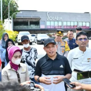 Respon Keluhan Warga, Wawali Kota Bengkulu Sidak Drainase Jalan Jati