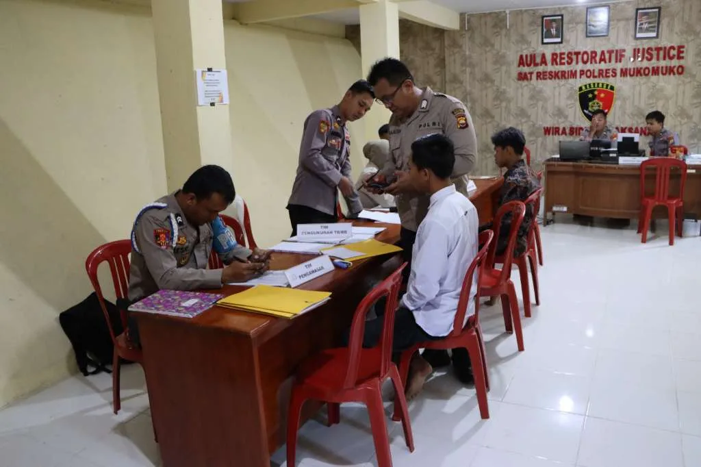 Sejak Resmi Dibuka Polda Bengkulu, Polres Mukomuko Ramai Didatangi Para Pendaftar