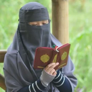 Sejarah Asal Usul Penggunaan Cadar Sejarah Asal Usul Penggunaan Cadar