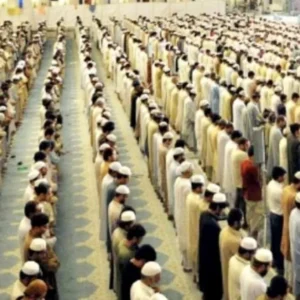 Sejarah Shalat Tarawih: Mengapa Shalat Tarawih Penting Bagi Umat Muslim di Bulan Ramadan Sejarah Shalat Tarawih: Mengapa Shalat Tarawih Penting Bagi Umat Muslim di Bulan Ramadan