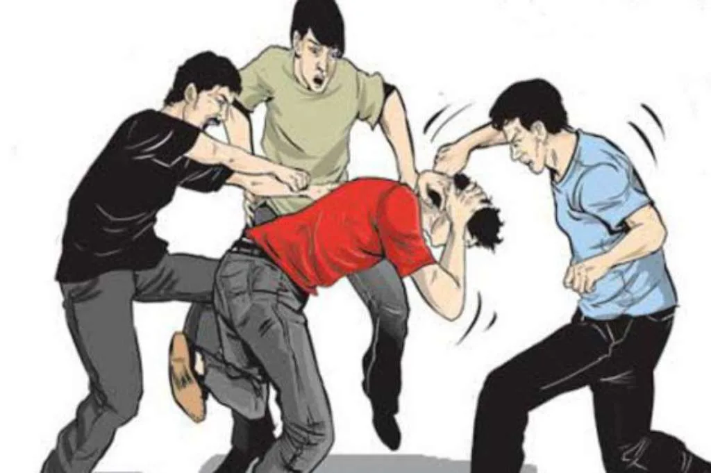 Terlalu Asik Main Game, Berujung Dikeroyok 3 Orang Pake Balok