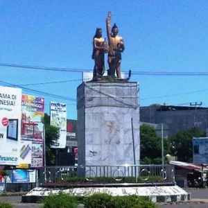 Tugu Simpang Empat Padang Harapan Direnovasi, Kadis DLH: Agar Kota Bengkulu Lebih Cantik Tugu Simpang Empat Padang Harapan Direnovasi, Kadis DLH: Agar Kota Bengkulu Lebih Cantik