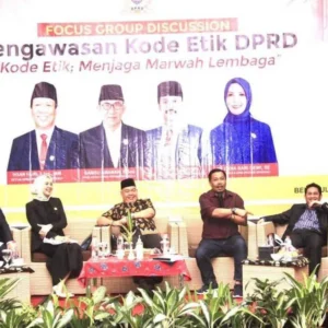 Badan Kehormatan Disebut Tidak Akan Mampu Selesaikan Perkara Pelanggaran Etik Dewan Badan Kehormatan Disebut Tidak Akan Mampu Selesaikan Perkara Pelanggaran Etik Dewan