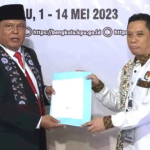 Bang Ken Kembali Daftar Calon DPD RI dari Provinsi Bengkulu Bang Ken Kembali Daftar Calon DPD RI dari Provinsi Bengkulu