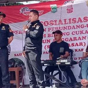 Gempur Rokok Ilegal, Satpol PP Bersama Bea Cukai Malang Gelar Sosialisasi Gempur Rokok Ilegal, Satpol PP Bersama Bea Cukai Malang Gelar Sosialisasi