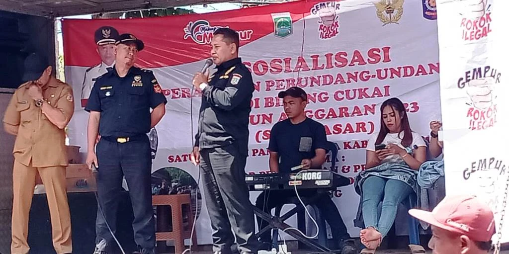 Gempur Rokok Ilegal, Satpol PP Bersama Bea Cukai Malang Gelar Sosialisasi