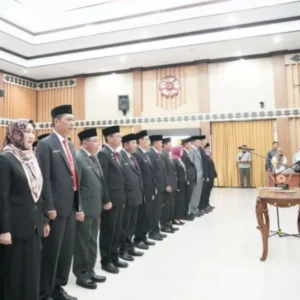 Pemprov Bengkulu Lakukan Mutasi Jabatan, 14 Pejabat Eselon ll Berganti Pemprov Bengkulu Lakukan Mutasi Jabatan, 14 Pejabat Eselon ll Berganti