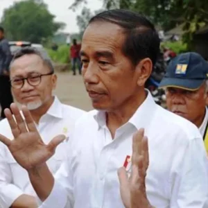 Presiden Jokowi Siapkan Rp.800 Miliar Untuk Perbaikan 15 Ruas Jalan Rusak di Lampung
