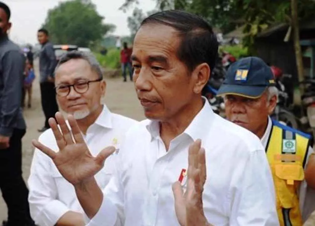 Presiden Jokowi Siapkan Rp.800 Miliar Untuk Perbaikan 15 Ruas Jalan Rusak di Lampung