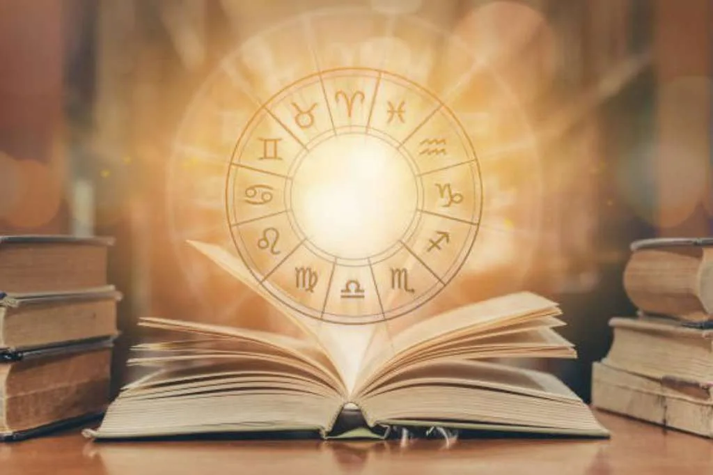 Ramalan Astrologi Bulan Ini: Zodiak Anda di Bulan Mei 2023