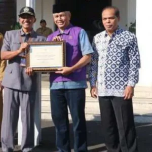 Sentra Vaksinasi Iluna Raih Penghargaan, Sekda: Jaga Kesehatan dan Tingkatkan Pelayanan
