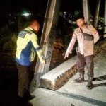 Tabrak Trotoar, Pengendara Motor Asal BS Masuk Jurang