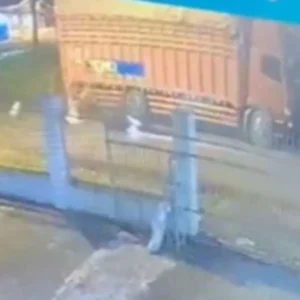 Tabrak Truk Parkir Sembarangan, Pelajar Rejang Lebong Tewas di Tempat Tabrak Truk Parkir Sembarangan, Pelajar Rejang Lebong Tewas di Tempat