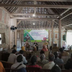 Tingkatkan Hasil Pertanian, Pemkot Batu Bersama Dinas Pertanian Salurkan Bantuan Alsintan