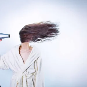 Tips Mengatasi Rambut Rontok secara Alami Tips Mengatasi Rambut Rontok secara Alami