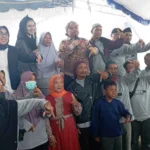 Bacaleg Partai Nasdem Blitar Titik Supartiah Dampingi Anggota DPR RI Nurhadi Sosialisasi Stunting