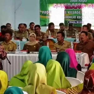 Bupati Blitar Sambang Desa, Beri Semangat Petani dan Peternak Wujudkan Ketahanan Pangan Bupati Blitar Sambang Desa, Beri Semangat Petani dan Peternak Wujudkan Ketahanan Pangan
