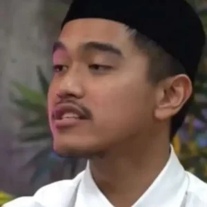 Gibran Tak Setuju Kaesang Terjun ke Politik, Kaesang: Dia Takut Kalah Gibran Tak Setuju Kaesang Terjun ke Politik, Kaesang: Dia Takut Kalah Kaesang Pangarep Tegaskan Erina Gudono Tidak Maju Sebagai Calon Bupati Sleman Siap Dipasangkan Dengan Anies Baswedan, Kaesang Pangarep Tak Perlu Minta Izin Jokowi? Terkait Dugaan Gratifikasi Kaesang, Ini Kata Presiden Jokowi