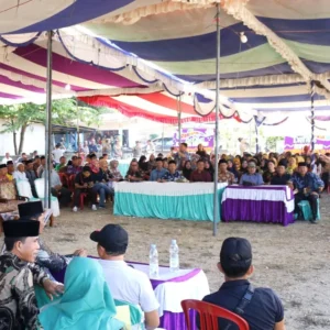 Gusnan Mulyadi Kembali Ngantor di Desa, Kali Ini di Desa Sukarami