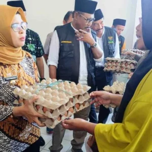 Hadiri Pentasyarufan Baznas, Bupati Blitar Salurkan Bantuan Penambahan Gizi Bagi Anak Stunting Hadiri Pentasyarufan Baznas, Bupati Blitar Salurkan Bantuan Penambahan Gizi Bagi Anak Stunting