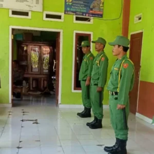 Jelang Pilkades AKP Pedi Cek Kesiapan Linmas Desa Air Batang