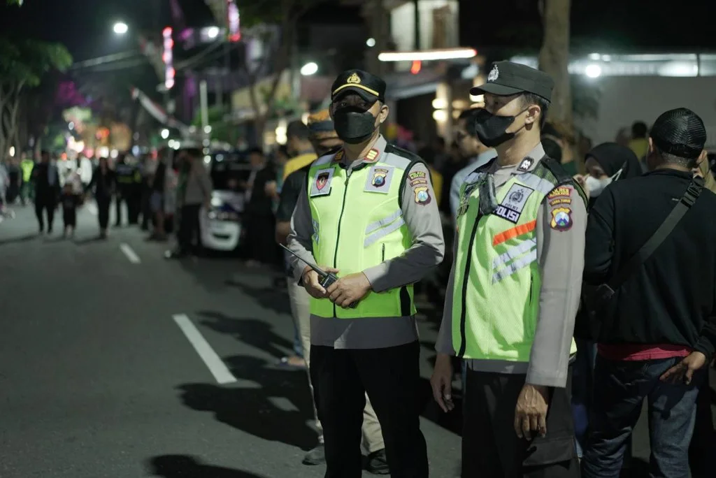 Kirab Bedhol Pusaka dan Pawai Lentera, Polres Blitar Amankan Rute Perjalanan