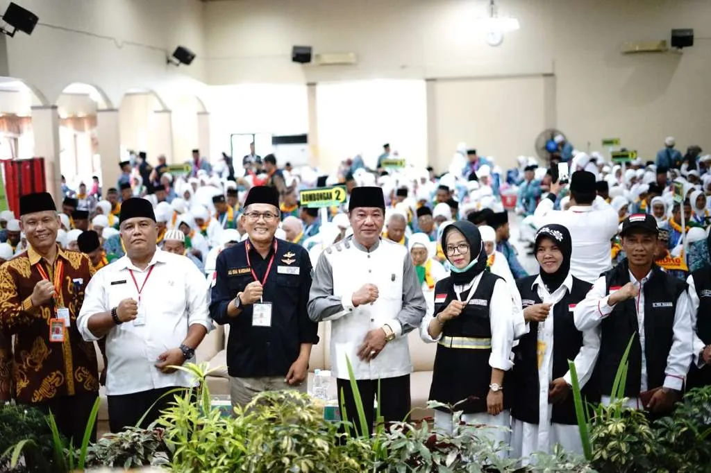 Lepas Jamah Haji, Rosjonsyah: Jaga Kesehatan dan Fokus Ibadah