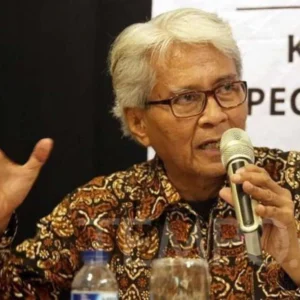 Penulis Sekaligus Ilmuwan Politik Mochtar Pabottingi Wafat Setelah Sempat Alami Koma Penulis Sekaligus Ilmuwan Politik Mochtar Pabottingi Wafat Setelah Sempat Alami Koma