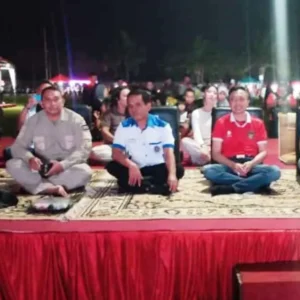 Wabup Blitar Inisiasi Nobar Sepak Bola, Rahmat: Anggarannya dari Pengusaha Blitar Bukan APBD Wabup Blitar Inisiasi Nobar Sepak Bola, Rahmat: Anggarannya dari Pengusaha Blitar Bukan APBD