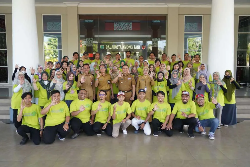 Wujudkan Pendidikan Ramah Lingkungan, Pemkot Batu Berangkatkan 65 Orang Studi Tiru