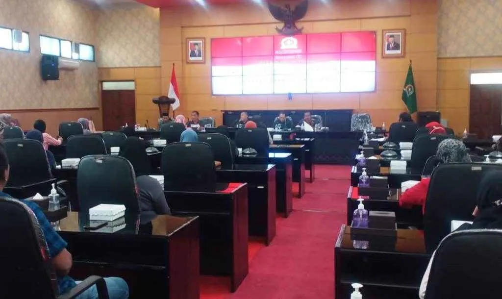 Karyawan Dua Perusahaan Mengadu ke Komisi II DPRD Kota Blitar, Tuntut Haknya Dipenuhi