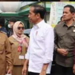 Kunker ke Pasar Rakyat Bululawang, Presiden Jokowi Apresiasi Harga Bahan Pokok Terjangkau