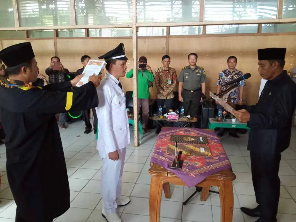 Sengketa Berakhir, Yendra Haito Dilantik Jadi Kades Jawi