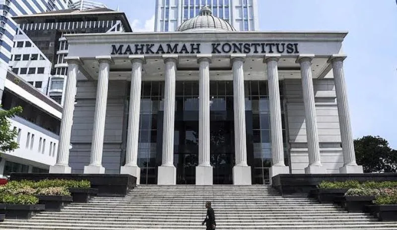 Sumardi Apresiasi Putusan MK Putuskan Pemilu 2024 Sistem Terbuka Dianggap Banyak Bertanya, Ketua MK Ditegur Saksi Ganjar-Mahfud Sengketa Hasil Pilpres 2024 Jadi Rekor Amicus Curiae Terbanyak Sidang PHPU Pilpres 2024, MK Tolak Eksepsi Termohon 