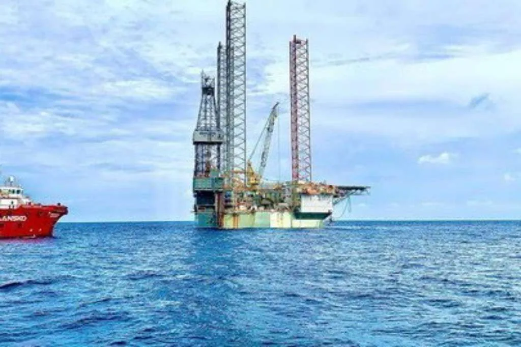 Ulah Libya, Harga Minyak Mentah Dunia Kembali Anjlok