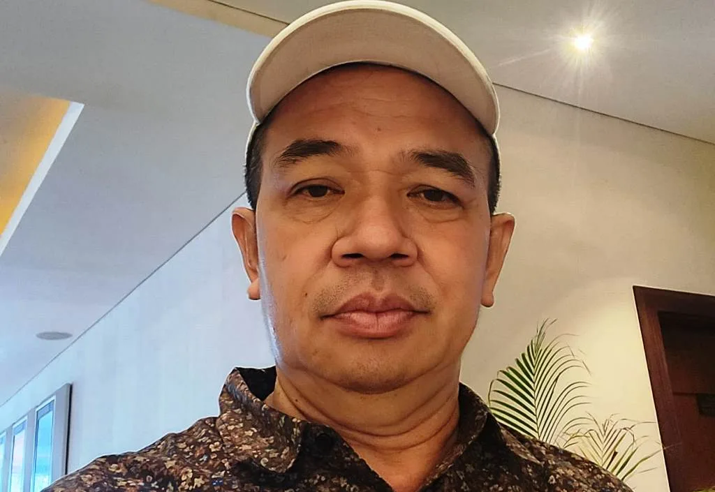 Besok 15 Kades di Bengkulu Selatan Akan Dilantik, Ini Pesan Gunadi Yunir Gunadi Yunir Imbau Pemerintah Provinsi Bengkulu Lebih Optimalkan Lagi Website Rafflesia Gunadi Yunir Usulkan Pengelolaan Terintegrasi Pantai Panjang Bengkulu