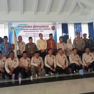 Bupati dan Wakil Bupati Lebong Hadiri Pengukuhan IKA SeMaKu Kabupaten Lebong Bupati dan Wakil Bupati Lebong Hadiri Pengukuhan IKA SeMaKu Kabupaten Lebong