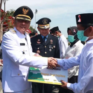 HUT RI Ke-78, Warga Binaan Lapas Kelas IIB Tegal Diberi Remisi HUT RI Ke-78, Warga Binaan Lapas Kelas IIB Tegal Diberi Remisi