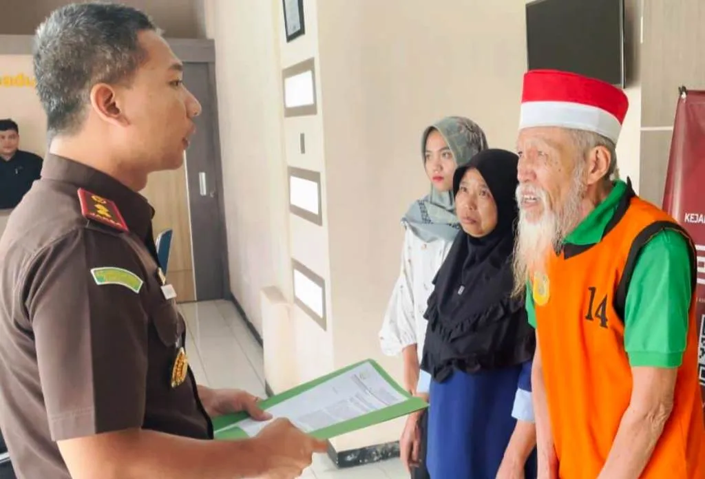 Kakek 80 Tahun Pelaku Penganiayaan Akhirnya Dibebaskan, Perkara Alpukat