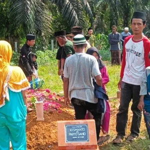 Mau Karaoke, Kuli Asal Seluma Meninggal Dunia