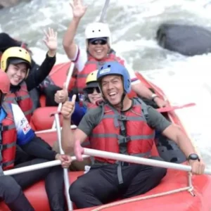 Motivasi Kopli Ansori Untuk Arum Jeram di Teluk Dien Motivasi Kopli Ansori Untuk Arum Jeram di Teluk Dien