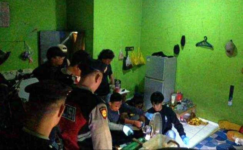 Pegawai Dinas LHK Ditemukan Tewas Tergantung Dalam Kosan