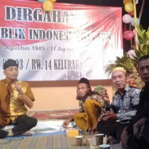 Perayaan HUT RI, Warga Surabayan Gelar Tasyakuran dan Doa Bersama Perayaan HUT RI, Warga Surabayan Gelar Tasyakuran dan Doa Bersama