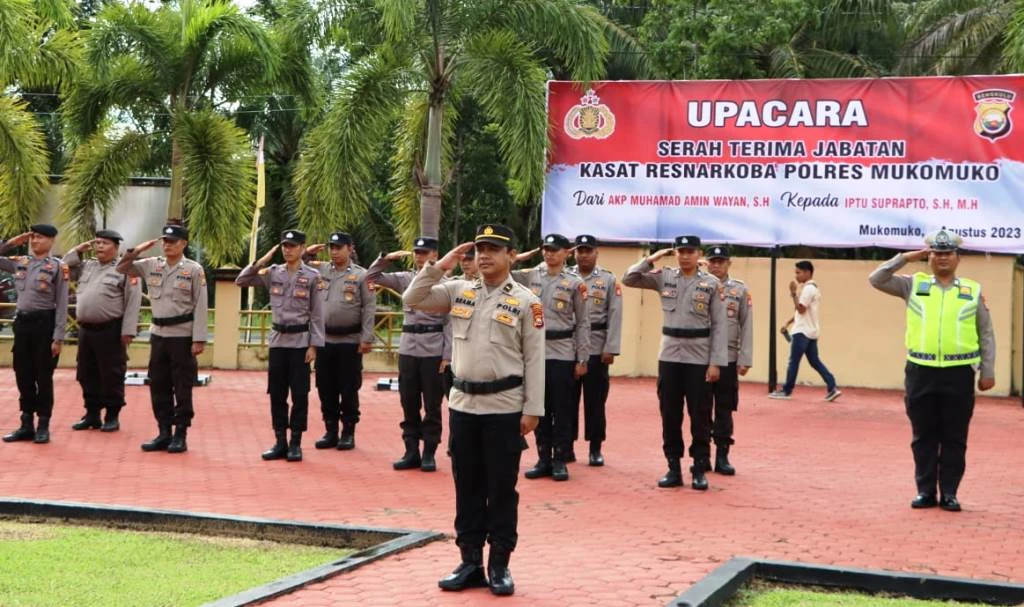 Pimpin Sertijab Kasat Resnarkoba, Wakapolres Mukomuko: Memperluas Pengalaman