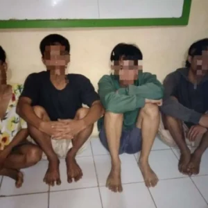 Asik Mancing di Kolam Warga, 4 Pria Didatangi Massa