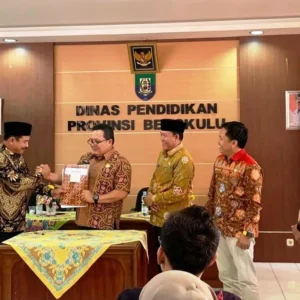 Buka Serah Terima Jabatan, Saidirman: Terimakasih Pejabat Lama dan Selamat Datang Pejabat Baru Buka Serah Terima Jabatan, Saidirman: Terimakasih Pejabat Lama dan Selamat Datang Pejabat Baru